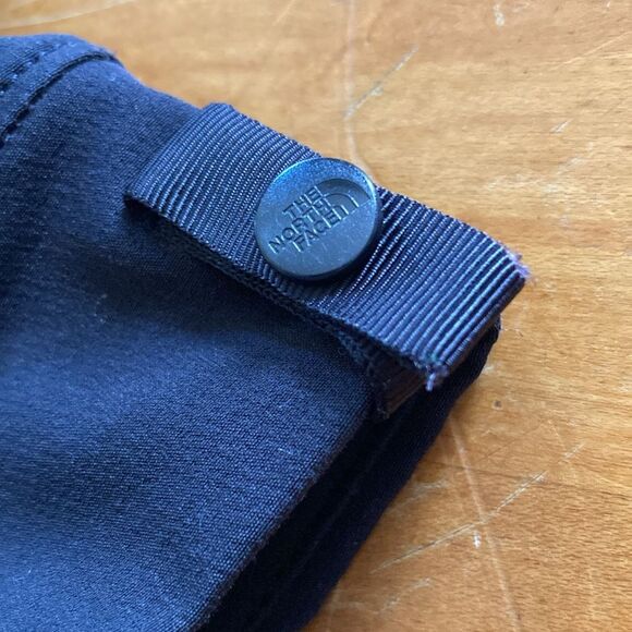 The North Face Soft Shell Black Women’s Jacket Size Large Water Wind Resistant L - Picture 7 of 14